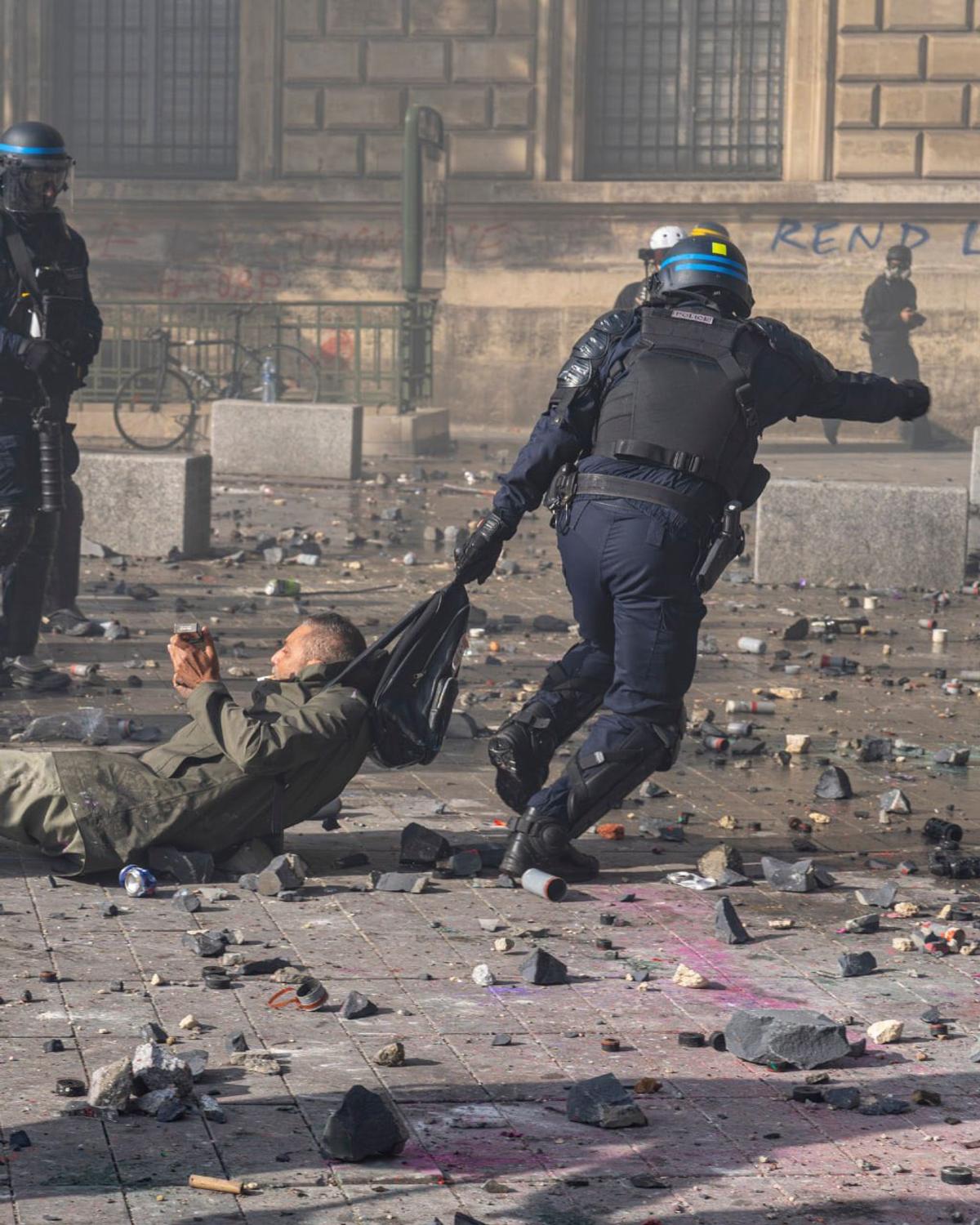 Poliția a cerut amânarea marelui derby din weekend din cauza incidentelor violente petrecute în toată țara