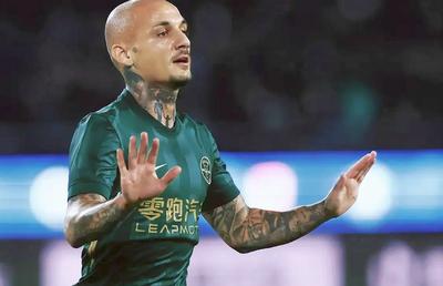 Alex Mitriță, umilit în China! Meci cu două eliminări