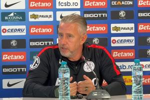 Laurențiu Reghecampf a anunțat doua reveniri importante, dar și o absență de ultimă oră: „A avut Covid”