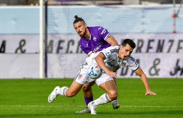 „Drăgușin, KO!” » Italienii nu l-au iertat pe român, după Fiorentina - Como: nota primită de Radu