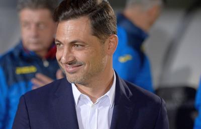 IRLANDA DE NORD U21 - ROMÂNIA U21 // Mirel Rădoi îi avertizează pe „tricolorii mici” înainte de duelul cu Irlanda de Nord: „E minimul cerut de UEFA” + ce spune despre postul lui Cosmin Contra