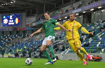 IRLANDA DE NORD - ROMÂNIA 1-1. Doi internaționali, ironizați după egalul din Liga Națiunilor: „Unul cu nădragii în jos, iar altul a dat doar pase în spate”