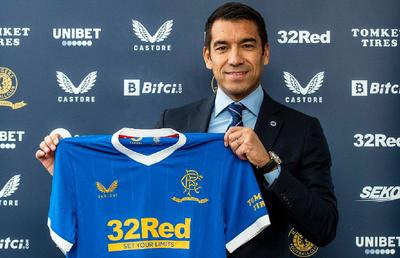 Fostul fotbalist al Barcelonei e noul antrenor al lui Ianis Hagi la Rangers