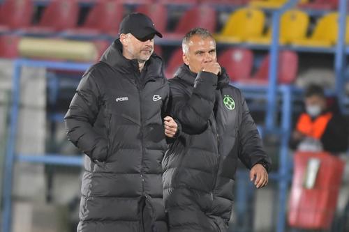 Edi Iordănescu (stânga), unul dintre „pelerinii” Ligii 1 // foto: Imago Images