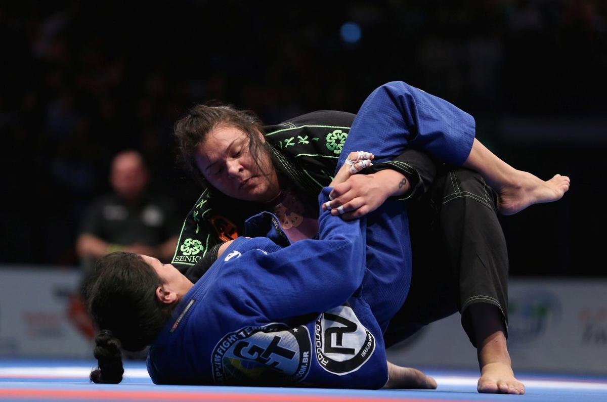 Cosmin Olăroiu pasionat de brazilian jiu-jitsu