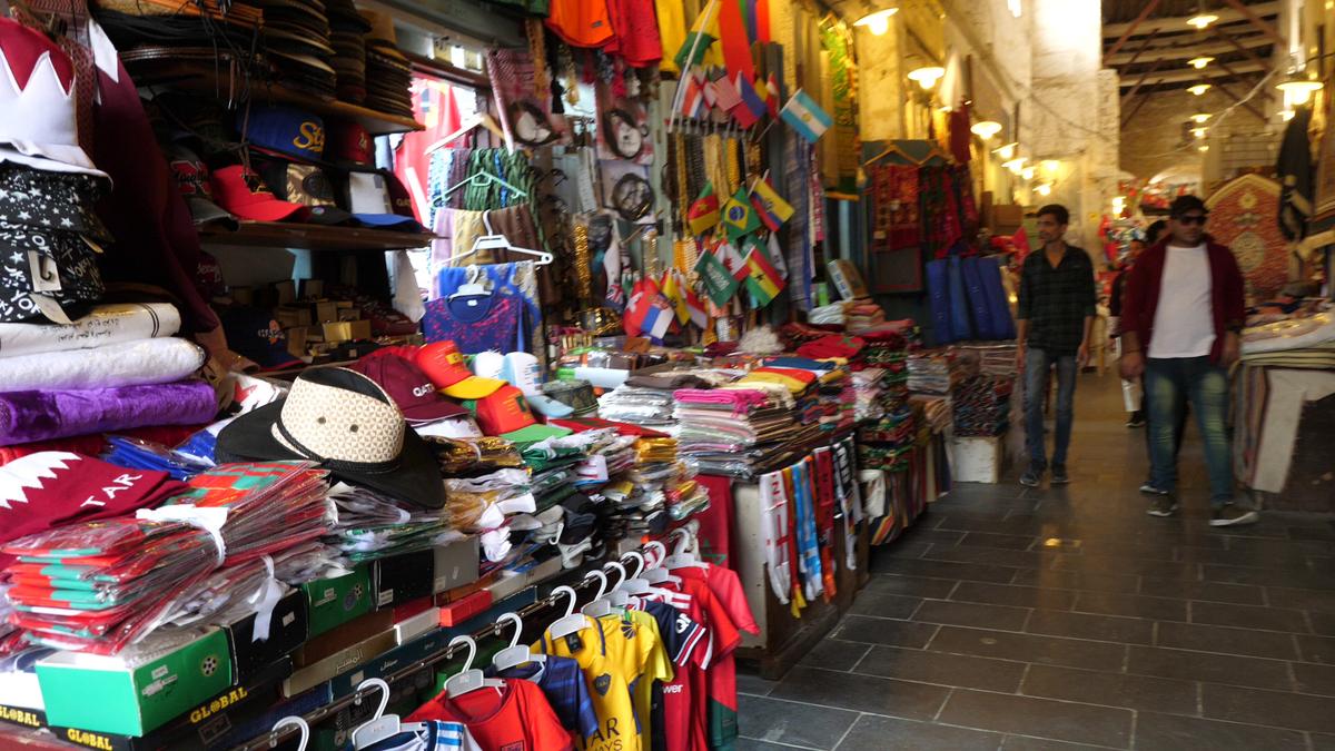 Imagini din piața Souq Waqif