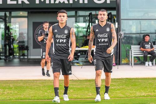 Thiago Almada și Angel Correa. Foto: Instagram @thiago_almada23