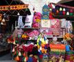 Globalism vs tradiţionalism » Imagini spectaculoase din piața Souq Waqif, locul în care s-au strâns suporteri de pe tot Globul