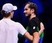 Jannik Sinner, primul finalist la Turneul Campionilor! Victorie euforică în fața lui Medvedev