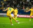 Ianis Hagi în Israel - România, preliminarii EURO 2024 (foto: Raed Krishan/GSP)