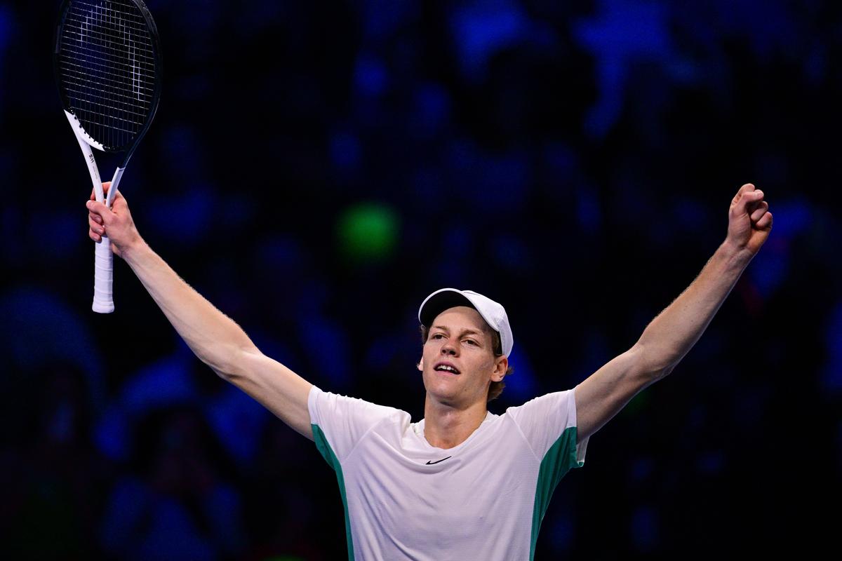 Jannik Sinner, primul finalist la Turneul Campionilor! Victorie euforică în fața lui Medvedev