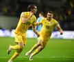 Ianis Hagi și Răzvan Marin în Israel - România, preliminarii EURO 2024 (foto: Raed Krishan/GSP)