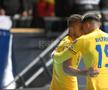 George Pușcaș și Andrei Burcă în Israel - România, preliminarii EURO 2024 (foto: Raed Krishan/GSP)