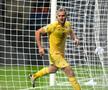 Bucurie gol George Pușcaș în Israel - România, preliminarii EURO 2024 (foto: Raed Krishan/GSP)