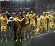 „Tricolorii” au sărbătorit cu fanii calificarea la EURO 2024
