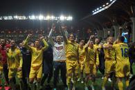 Explozie de bucurie pe bancă și pe teren! „Tricolorii” au sărbătorit calificarea la EURO 2024
