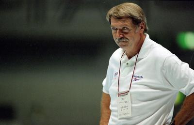 Bela Karolyi și soția lui, taxați dur într-un editorial apărut în Marca: „Timp de decenii, au torturat gimnaste în schimbul medaliilor și al succesului”