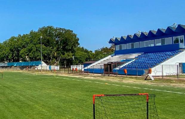 Cum arată azi stadionul din cel mai vestic oraș al țării » Au jucat aici Dan Păltinișanu, Dossey și Sansiro Ciocoi + Istoricul unei echipe uitate