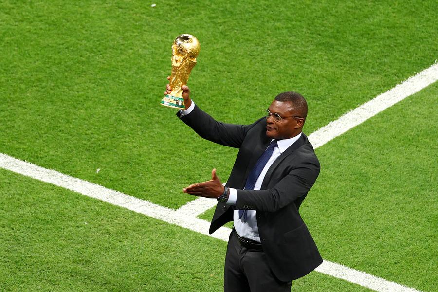Marcel Desailly Testul ADN a confirmat că Marcel Desailly este tatăl unei fetițe de 10 ani » Fostul mare fotbalist francez refuzase să recunoască