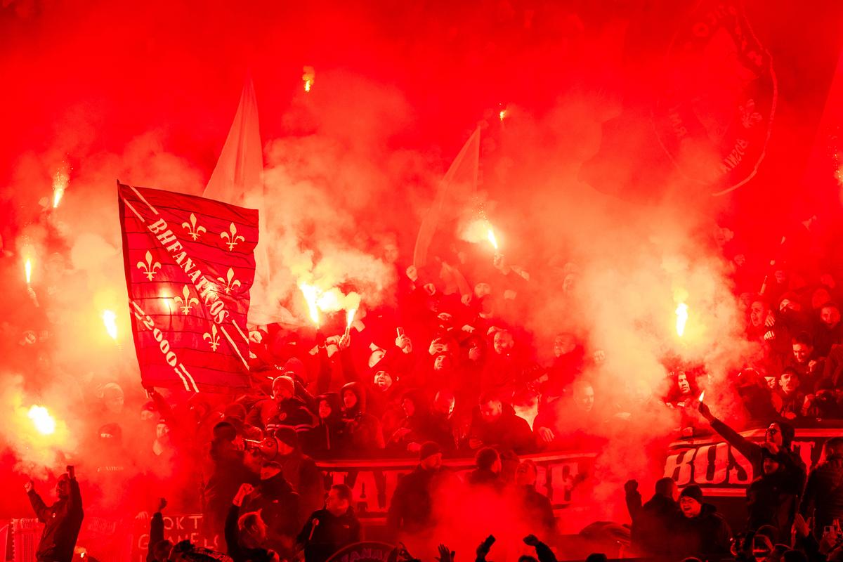 De NECREZUT! 1% din populația Bosniei a redus la tăcere stadionul Austriei, în grupa României