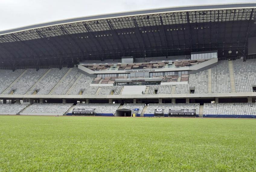Gazon nou pe Cluj Arena // FOTO: Facebook @Consiliul Judetean Cluj