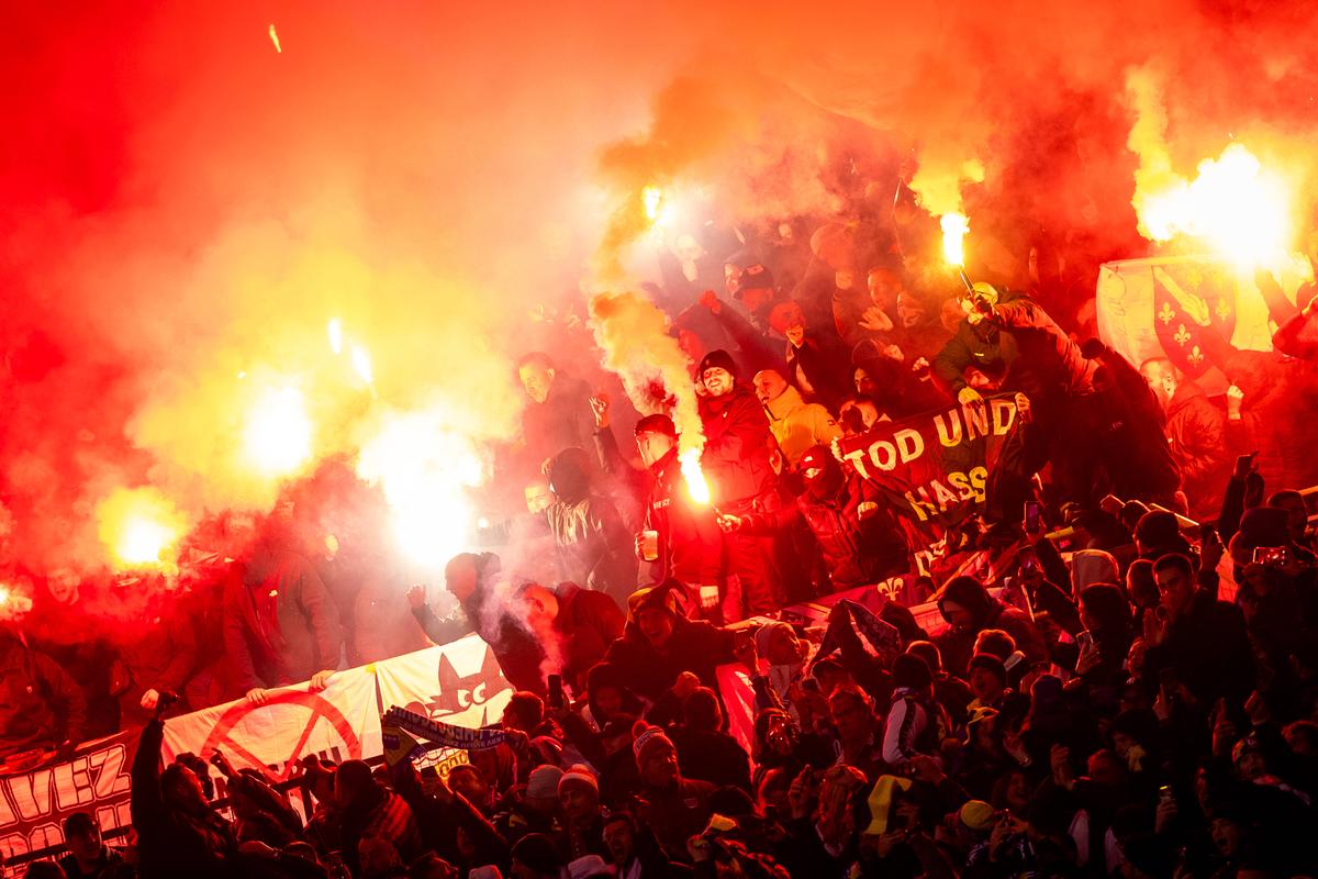 De NECREZUT! 1% din populația Bosniei a redus la tăcere stadionul Austriei, în grupa României