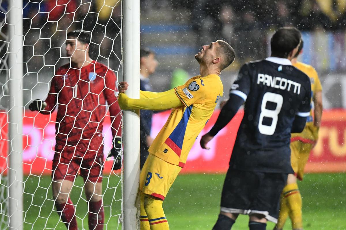 Vlad Dragomir a dezvăluit ce le-a spus Mircea Lucescu în vestiar, apoi s-a eschivat: „Întrebarea asta nu e pentru mine”