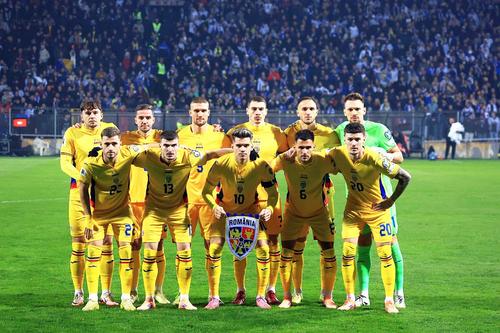 Valentin Mihăilă (numărul 13) și Marius Marin (#6) nu vor juca în această seară // foto: GSP
