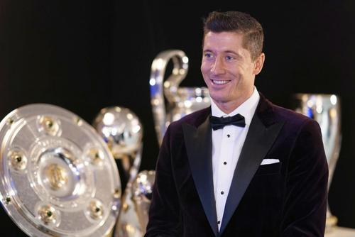 Robert Lewandowski, desemnat cel mai bun fotbalist al anului la gala FIFA The Best // foto: Guliver/gettyimages