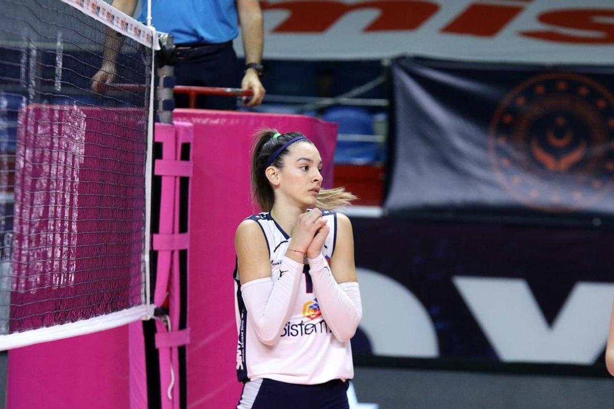 Alexia Căruțașu