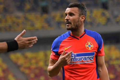 Dani Coman (42 de ani), președintele celor de la Hermannstadt, admite că l-ar dori pe Constantin Budescu (32 de ani), dar spune că mijlocașul va continua la FCSB.