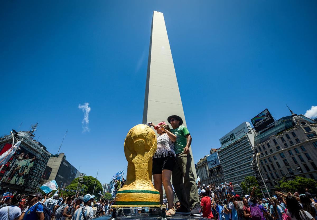 Petrecere fabuloasă la Buenos Aires! Parada pornită pe străzi după titlul mondial