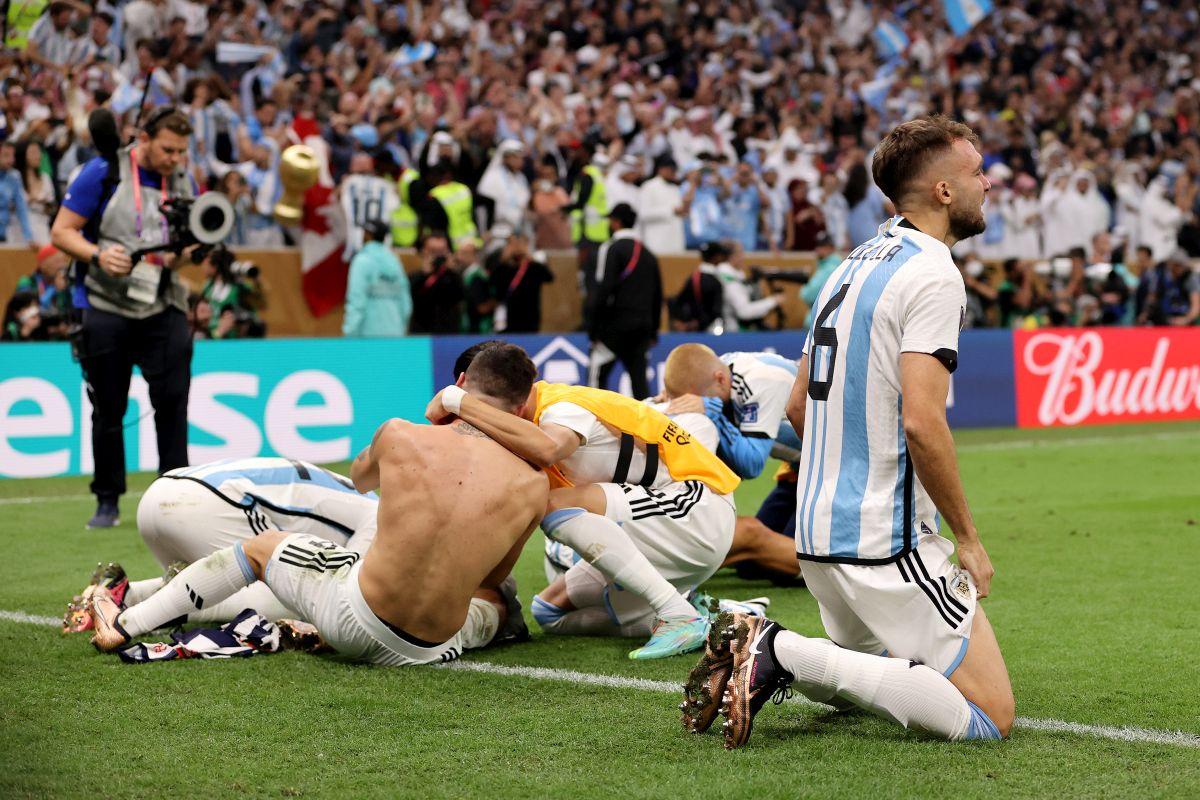 Pasiune, nu diplomație » Gazeta a mers la Ambasada Argentinei din București, a doua zi după ce Messi a luat Cupa Mondială: „L-am avut pe Maradona, acum avem alt zeu. Anxietatea a fost dramatică”