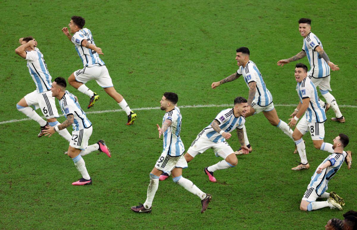 Pasiune, nu diplomație » Gazeta a mers la Ambasada Argentinei din București, a doua zi după ce Messi a luat Cupa Mondială: „L-am avut pe Maradona, acum avem alt zeu. Anxietatea a fost dramatică”