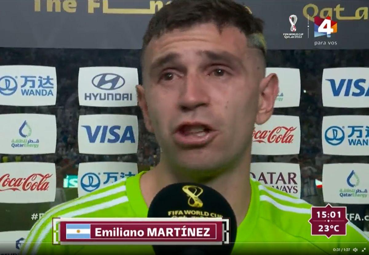 A plâns ca un copil după cucerirea titlului mondial: „Am trecut prin multe ca să ajung aici! A fost visul meu”