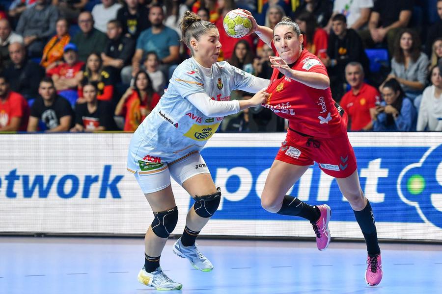 Milena Raicevic în acțiune la Europeanul de anul trecut Foto Imago Rapid se întărește în 2024 cu o vicecampioană olimpică » Milena Raicevic a fost impresionată de galeria vișinie
