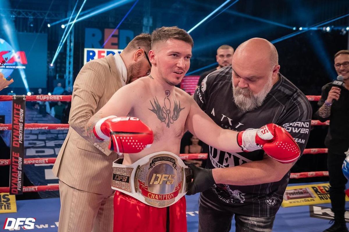 Cătălin Moroșanu s-a întors în ring pentru un meci special » A „luptat” cu un tânăr care și-a revenit după ce „acum 5 ani avea 0,001 șanse de supraviețuire”