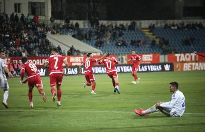 „Am fost șocat când am văzut lista de achiziții” » Detalii din staff-ul lui Dinamo: „7-8 jucători pleacă”