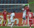 Colțescu a comis-o și în Botoșani - Dinamo » Un penalty clar ignorat și o fază controversată în celălalt careu: „Hoților!”