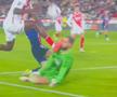 Accidentare HORROR suferită de Gianluigi Donnarumma » Adversarul l-a lovit cu talpa direct în figură, dar n-a primit niciun avertisment!