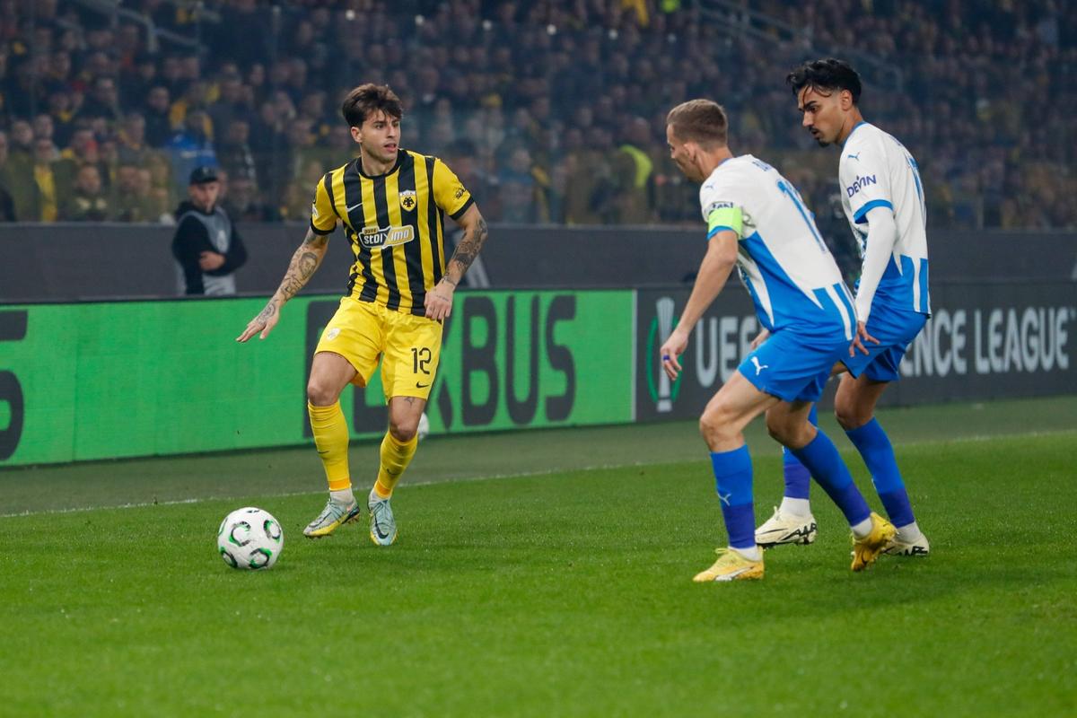 AEK Atena - Universitatea Craiova