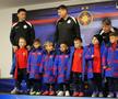 Jucătorii de la FCSB au oferit cadouri copiilor // FOTO: Andrei Furnigă (GSP)