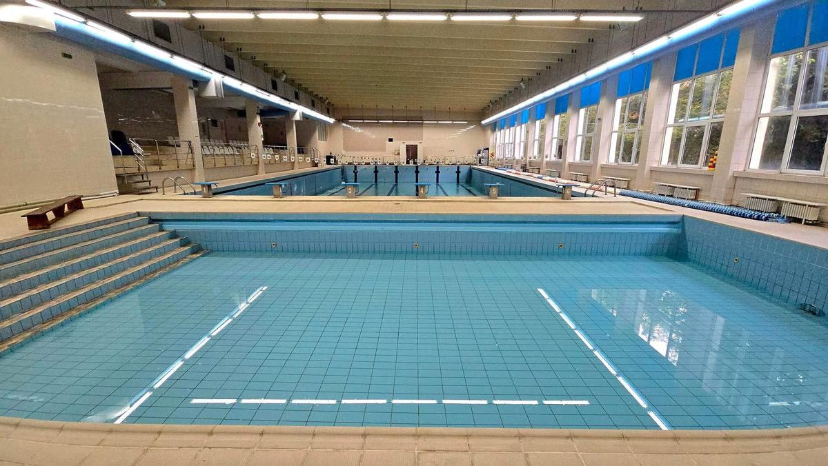 Încă o grozăvie în sportul românesc: țintă pentru „rechinii” imobiliari! » Bazinul din Palatul Copiilor a fost închis, copiii fac cursuri TEORETICE de înot!