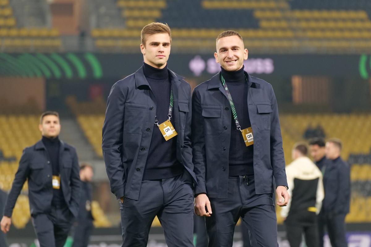 Înainte de AEK Atena - Craiova