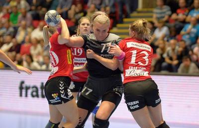 CSM BUCUREȘTI - HC ZALĂU 27-24 // Crina Pintea a dat recital în fața formației lui Gheorghe Tadici