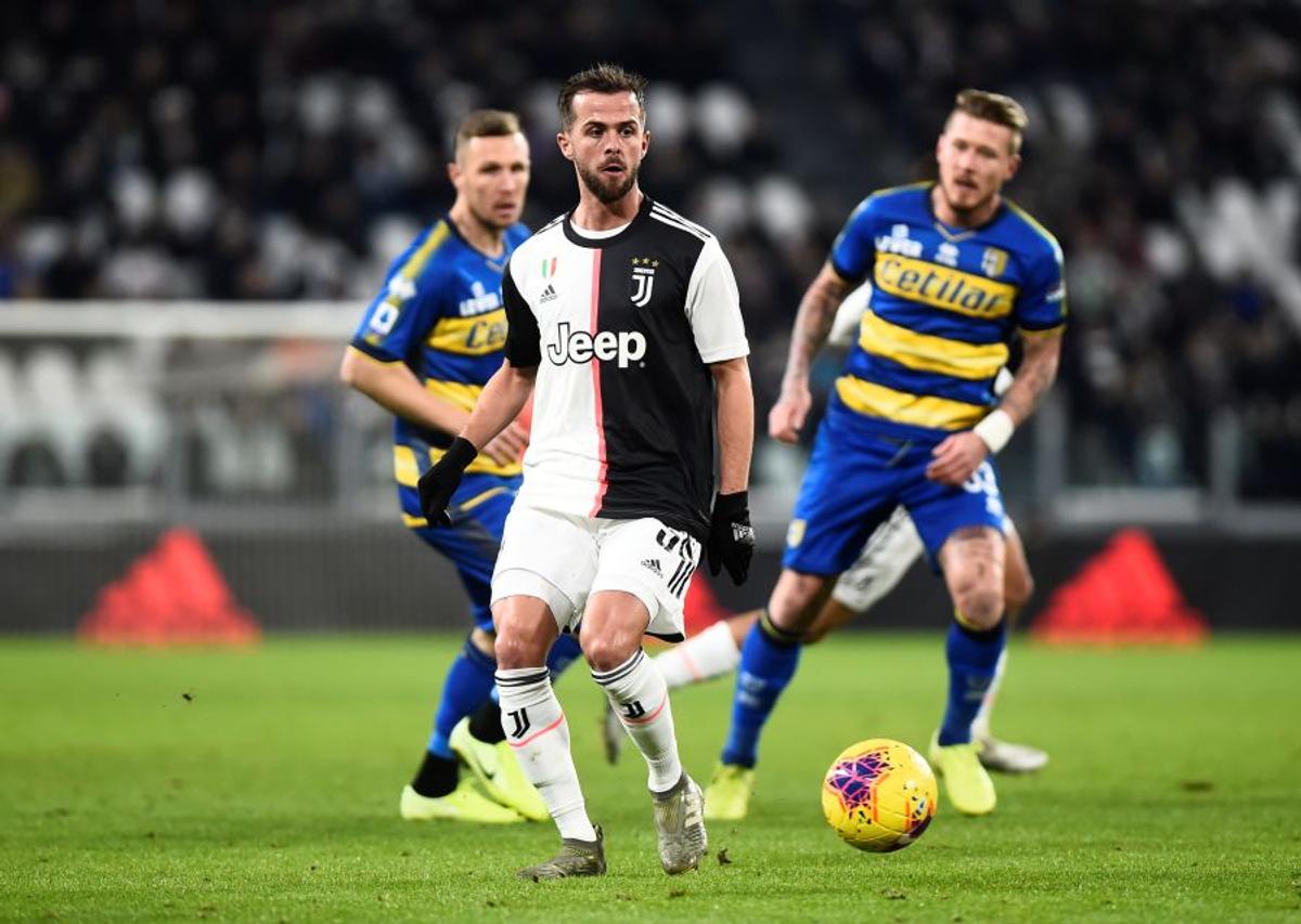 JUVENTUS - PARMA 2-1 // VIDEO + FOTO Cristiano Ronaldo, bestial și în 2020: 6 goluri în 3 meciuri! Juve s-a distanțat de Inter în clasament