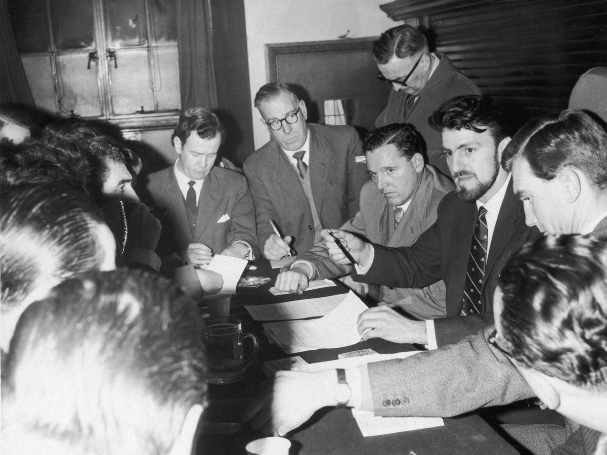 RETRO GSP. 19 ianuarie, ziua deciziei care a bulversat definitiv lumea fotbalului