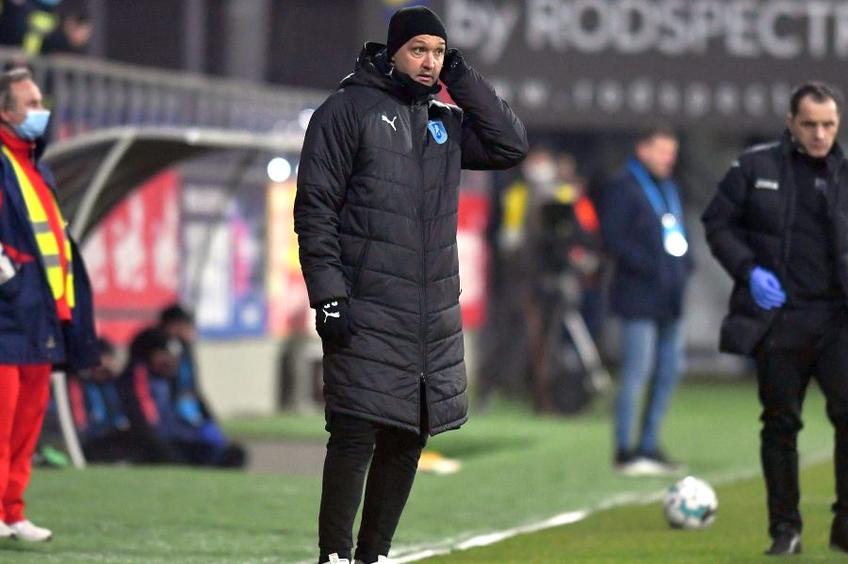 Corneliu Papură e contestat la Craiova / Sursă foto: facebook.com/UCVOficial