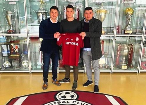 CFR Cluj l-a transferat pe atacantul Sebastian Robert Serediuc (20 de ani).