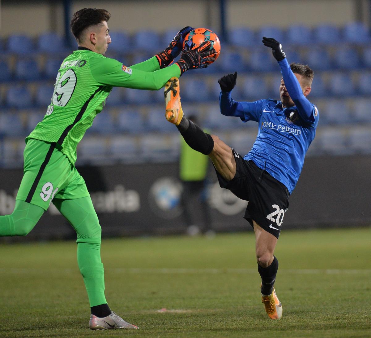 Viitorul - FCSB 2-2. Toni Petrea așteaptă un transfer pentru un post-cheie: „N-aș spune nu” + revenire importantă la antrenamente